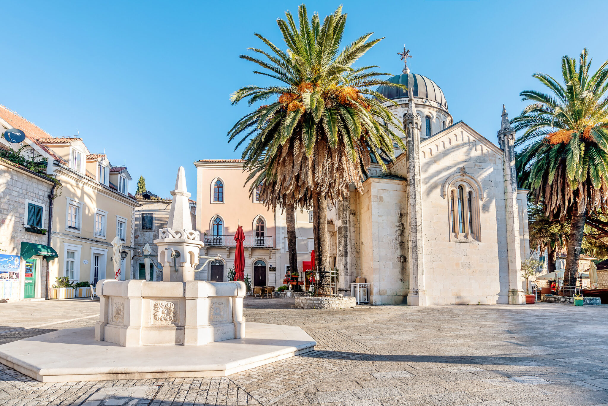 What happened on a spooky paranormal investigation in Malta?